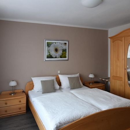 Gaestehaus Kleine Kalmit Landau in der Pfalz Exterior foto